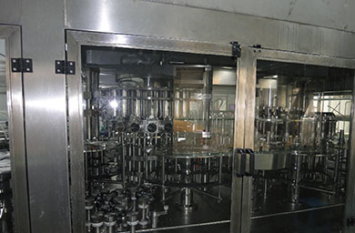 Four in one filling machine