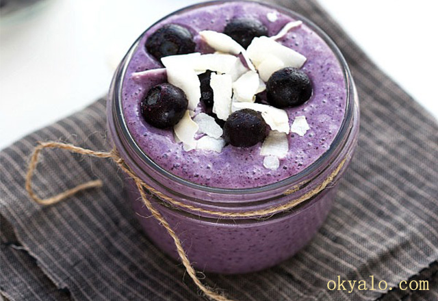 Blueberry Oat Power Booster Green Smoothie